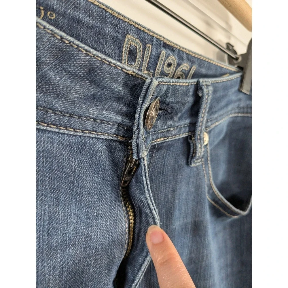 DL1961 Womens Joy Super High Rise Flare Jeans sz 28 Dark Wash Blue 4 Way Stretch - Picture 6 of 16